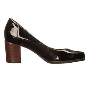 Clarks Women's Tarah Sofia Comfortable Dress Heels / Pumps Black Patent Leather